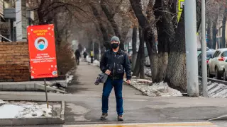 Не приезжать в Нур-Султан и Алматы и не выезжать за рубеж призвали казахстанцев