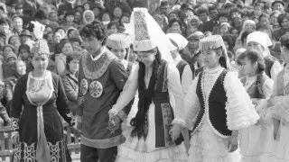 "Ұлттық киімнен жаңылдық". Қазақтар бұрын не киген?