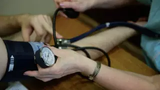 Кардиолог назвала причины повышенного артериального давления