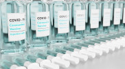 Вакцина для переболевших COVID-19 "Спутник Лайт" завершила клинические испытания