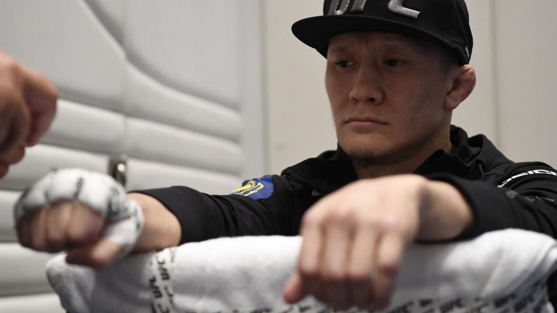 Макгрегор 2021. Ufc 264 conor mcgregor. Боец юфс жалгас. Ufc макгрегор. Бои 11 мая калининград.