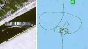 Неприличную картинку начертило перед заходом в Суэцкий канал застрявшее судно
