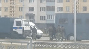 В центр Минска стянули военную технику из-за акции оппозиции. Начались задержания