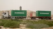 Грузовик фирмы Evergreen "повторил" блокировку Суэцкого канала на дороге