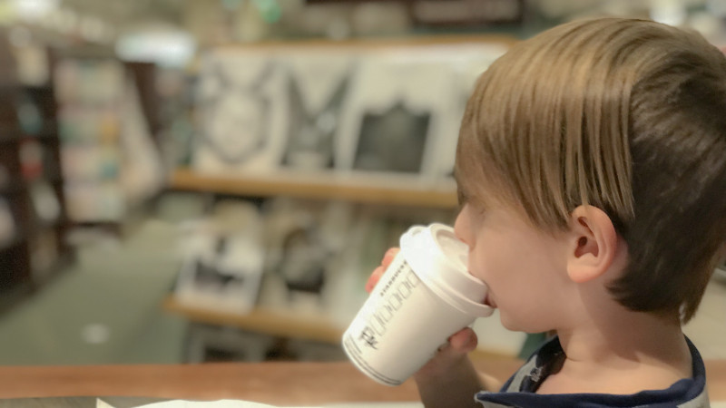 Ученые выяснили, действительно ли кофе тормозит рост детей
