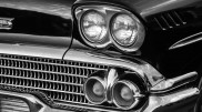 Легендарные автомобили. История в фотографиях