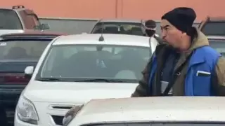 Драка на парковке "Алтын Орды": имел ли право парковщик требовать наличные у водителя