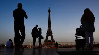 Французам запретят употреблять алкоголь в общественных местах