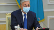 Токаев призвал казахстанцев привиться при первой возможности