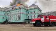 Врачи продолжили делать операцию в горящем кардиоцентре в России