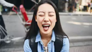 Большинство людей не могут отличить крики радости и страха - ученые