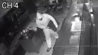 Владелец ресторана в США предложил работу грабителю