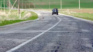 Токаев раскритиковал состояние дорог в Казахстане