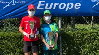 Мальчик из Казахстана завоевал титул на турнире по теннису в Албании