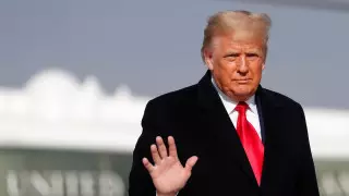 Трамп предложил назвать вакцину от коронавируса в свою честь