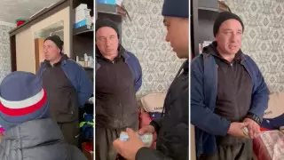 Казахстанцы собирают деньги для шиномонтажника с ребенком