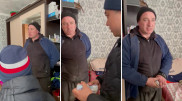 Казахстанцы собирают деньги для шиномонтажника с ребенком