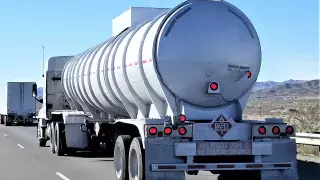 Американских военных обвинили в краже нефти в Сирии