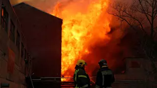 Около 20 детей скончались при пожаре в школе в Нигере