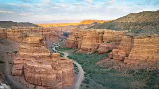 14,5 миллиарда тенге привлечено на развитие экотуризма в нацпарках "Чарын", "Кольсайские озера" и "Алтын-Эмель"