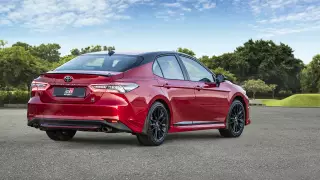 Продажи обновленного бестселлера Toyota Camry 75 стартуют в Казахстане