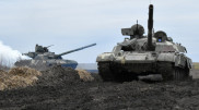 Глава ЦРУ заявил об угрозе российского "вторжения" в Украину