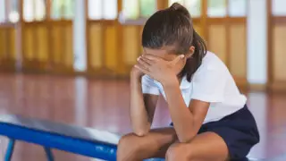 Новый возраст сексуального согласия утвердили во Франции