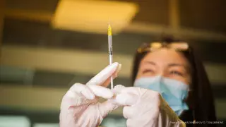 Появились новые данные о количестве вакцинированных в Казахстане