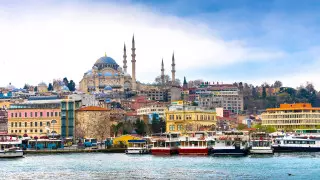 Число рейсов из Казахстана в Турцию сократится вдвое