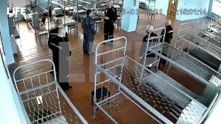 "Скелет, пошатываясь, ходит по камере". Навальный рассказал о своем состоянии