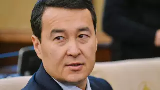 Первый вице-премьер ответил, будет ли снимать пенсионные накопления