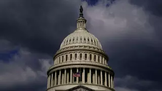 В США поддержали закон о преступлениях на почве ненависти к азиатам