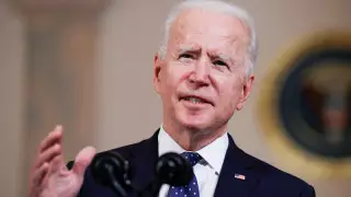 Байден предложил повысить налог для богатых американцев