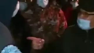 "Разговаривает как провокатор": встреча акима Жаркента с водителями возмутила пользователей Сети