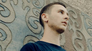 "Ойбай-ай", "өзінше", "бәрібір". Блогер учит иностранцев эмоциональным казахским фразам