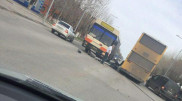 Водитель автобуса снес светофор в Костанае