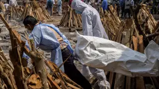 "Устали подписывать соболезнования" - сотрудница ООН о ситуации в Индии
