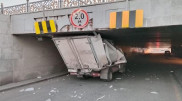 Очередное ДТП под мостом у "Астана Опера" произошло в Нур-Султане