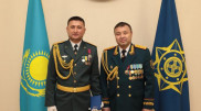 Жамбылский пограничник нашел героин в бензобаке и получил орден