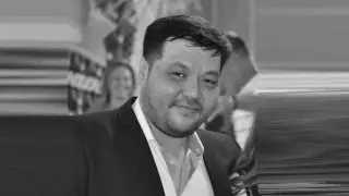 "Скорая" могла успеть спасти брата - родные погибшего после вакцинации алматинца