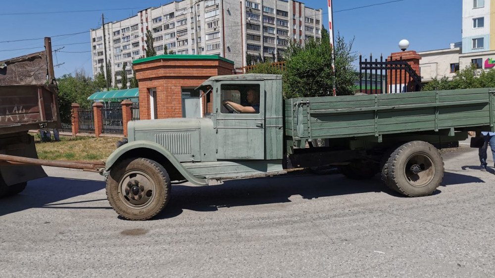Раритетный грузовик времен ВОВ восстановили в Павлодаре