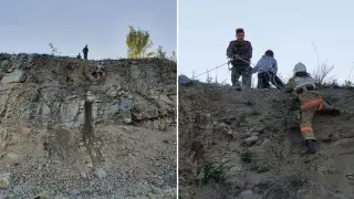 Ребенок застрял на скале в ВКО