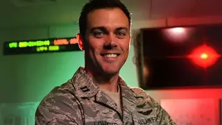 Высокопоставленный офицер лишился должности из-за критики главы Пентагона