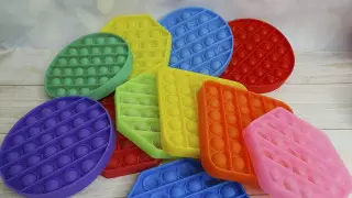 Поп-ит, симпл-димпл, сквиш. Популярные игрушки решили проверить в России