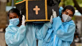 Человечество предупредили об угрозе вечной пандемии COVID