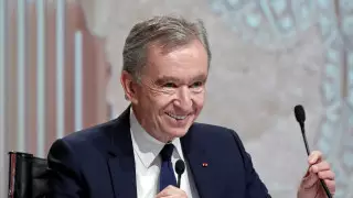 Владелец Louis Vuitton возглавил список богатейших людей мира