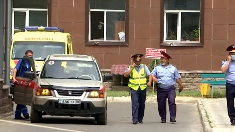 Пенсионерку задержали за угрозу взорвать больницу в Таразе