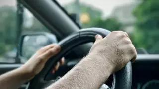 "Шлепнул по попе". Павлодарец перепутал прохожую со знакомой и переполошил полицейских