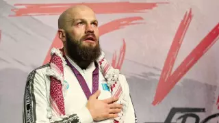 Василий Левит вышел в полуфинал чемпионата Азии