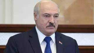 Лукашенко требует компенсацию от Запада за инцидент с самолетом